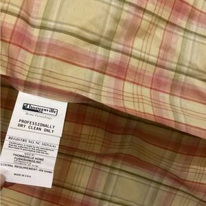 NWOT Thomasville 30”/30” Pillow Sham